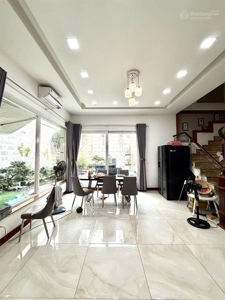 Gấp bán biệt thự nguyễn cảnh dị  vip sân bay  142m2  nội thất đẹp   xem nhà ngay 0932 903 ***