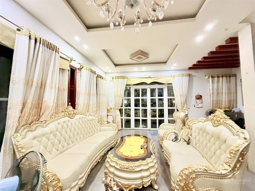 Bán biệt thự khang hiếm đào duy anh  trung tâm phú nhuận  275m2  nội thất đẹp   0932 903 ***