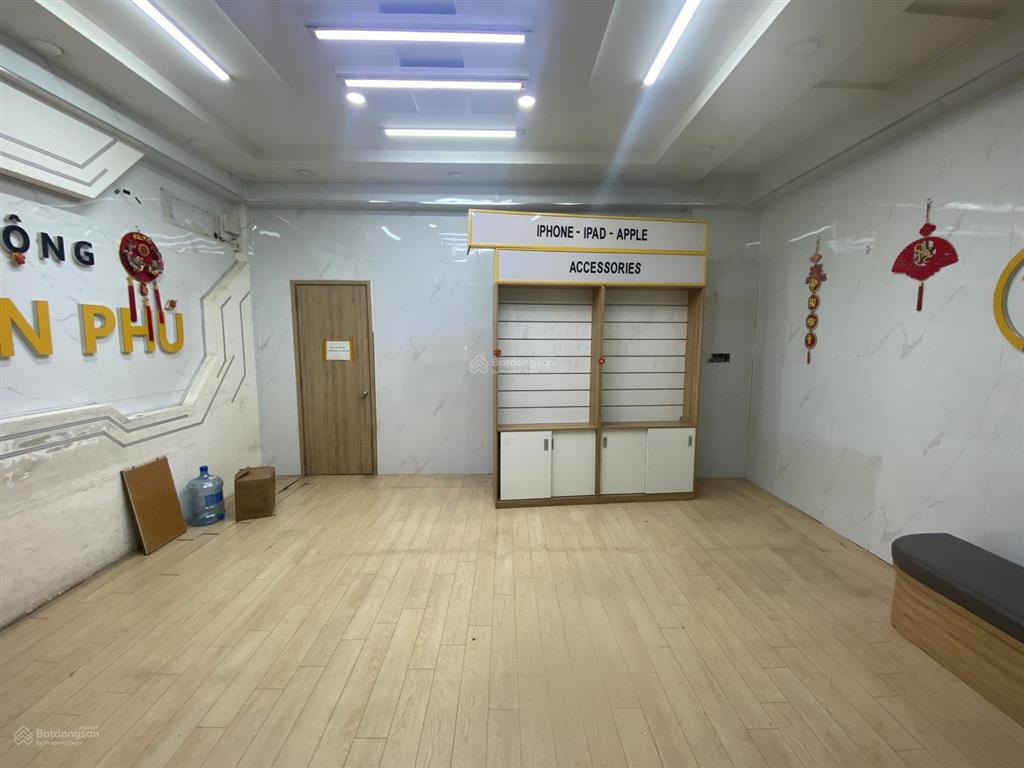 Cho thuê nhà mặt phố tại 635 âu cơ, 17 triệu/th, 30m2, chính chủ, uy tín