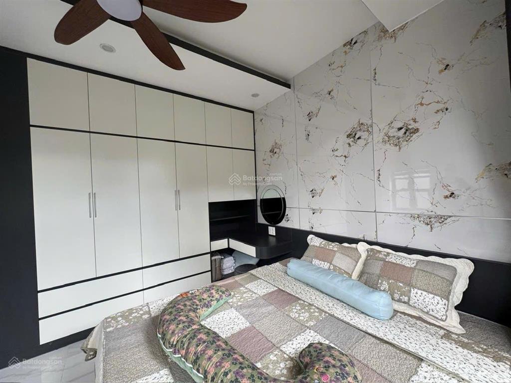 Bán nhà riêng hai tầng ở hội an. cách trung tâm phố cổ 57ph chạy xe máy. cách biển cửa đại 4km.