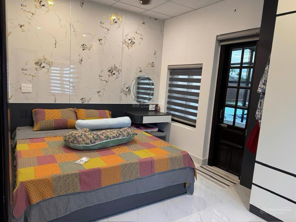 Bán nhà riêng hai tầng ở hội an. cách trung tâm phố cổ 57ph chạy xe máy. cách biển cửa đại 4km.