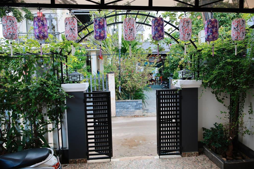 Bán nhà riêng hai tầng ở hội an. cách trung tâm phố cổ 57ph chạy xe máy. cách biển cửa đại 4km.