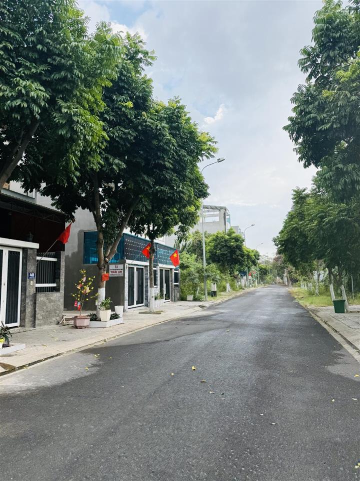 Bán đất nền tại d13, phước long b, quận 9, tp. hcm,dt 97,5 m2, giá bán 8 tỷ
