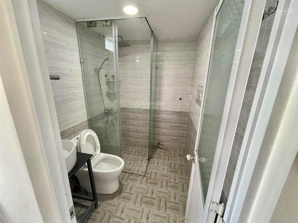 Nhà góc 2 mặt tiền hẻm 6m, dt 92.5m2/ giá 9.8 tỷ  0966 701 *** mr tấn xem nhà