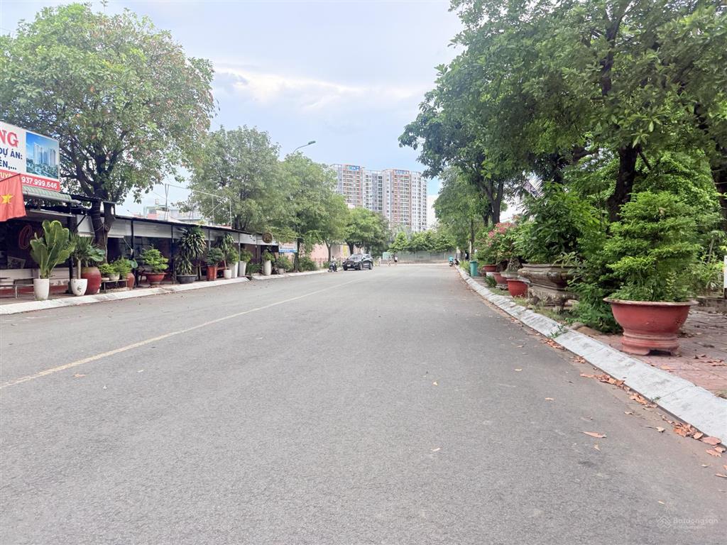 Nhà mặt tiền đường lll (30m) kdc khang điền, phường phước long, tphcm. dt 156m2, giá chỉ 20 tỷ tl