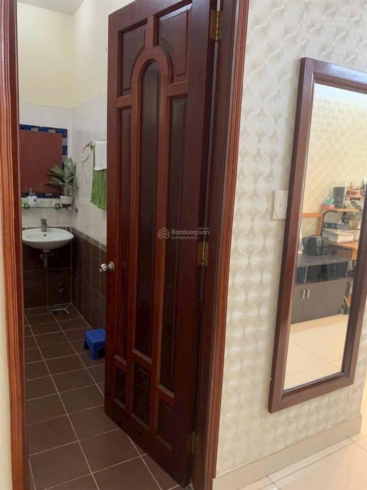 Bán nhà mặt tiền đường huy cận, phước long b, tphcm. diện tích 100m2, sàn 311m2, 18,5 tỷ