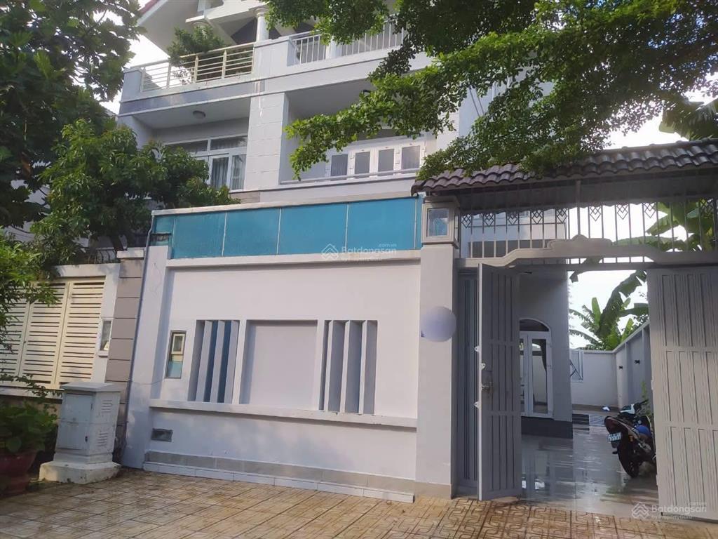 Nhà mặt tiền đường 20 kdc khang điền, phường phước long, tphcm dt 160m2 (8x20)m, giá 22 triệu