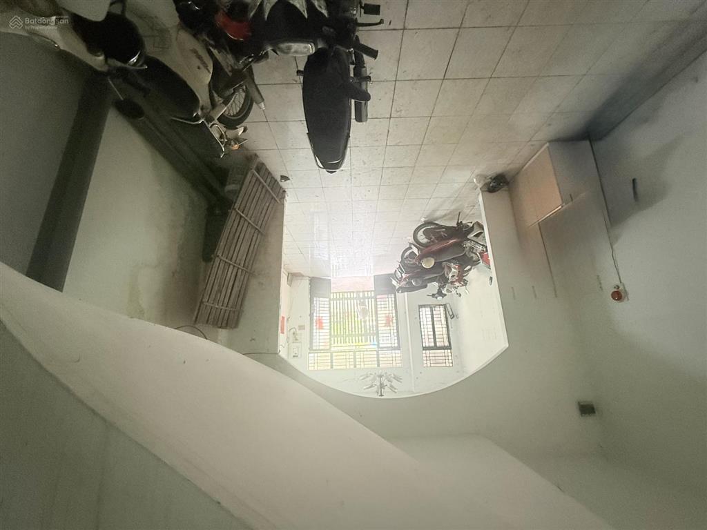 Cho thuê chdv đường liên phường, phường phước long, tphcm. dt 125m2, giá 20 triệu/1 tháng