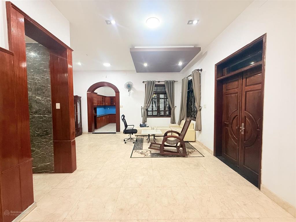 Cho thuê nhà phố 200m2, 4pn, 5wc tại đường 11, p. phước long, hồ chí minh, giá 22 triệu/1 tháng