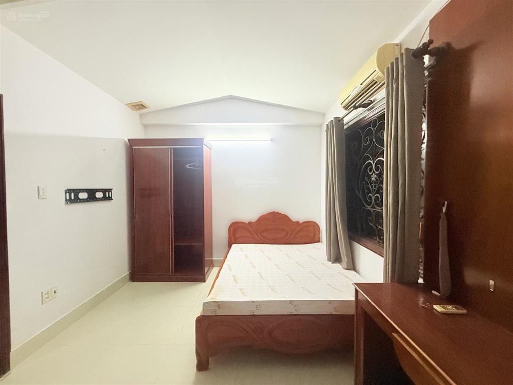 Cho thuê nhà phố 200m2, 4pn, 5wc tại đường 11, p. phước long, hồ chí minh, giá 22 triệu/1 tháng