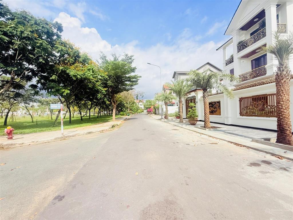 Lô đất kdc khang điền, đối diện công viên, dt 265m2, giá bán 20.5 tỷ