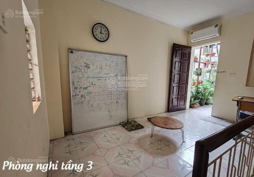 Cho thuê nhà 12 ngõ 20 lương yên