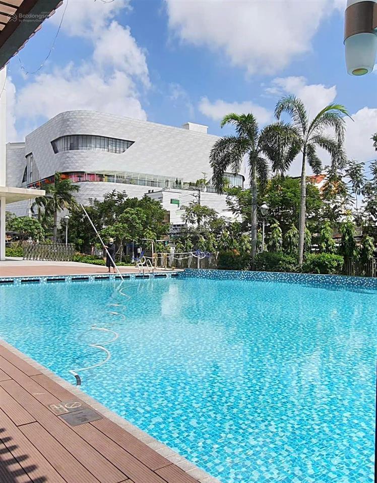 Chính chủ cần bán gấp căn hộ cao cấp ngay gigamall full nội thất, chỉ xách vali vào ở