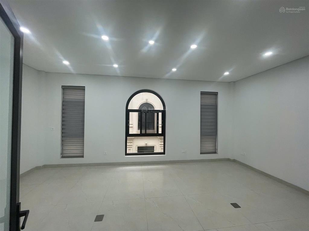 Chính chủ cho thuê văn phòng him lam vạn phúc từ 91m2 đến 102m2 chỉ 13tr 0937 936 ***