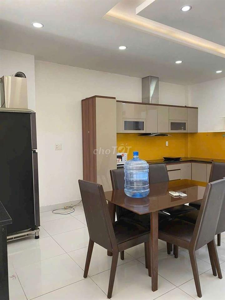 Nhà Phố 3 tầng 5 phòng ngủ 6 tolet sổ hồng chính chủ