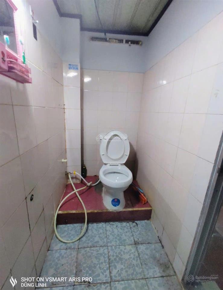 Nhà 76,4 m2  shr  đường 5m  cách đường lớn 150m, gần trường  tại phường thới an  tp. hcm