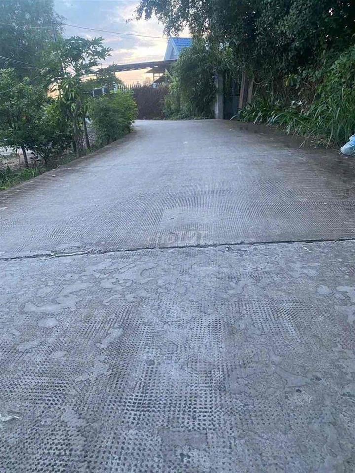 CHÍNH CHỦ BÁN LÔ ĐẤT Ở 5x28 ĐƯỜNG 5M GIÁ 2,7TỶ TL