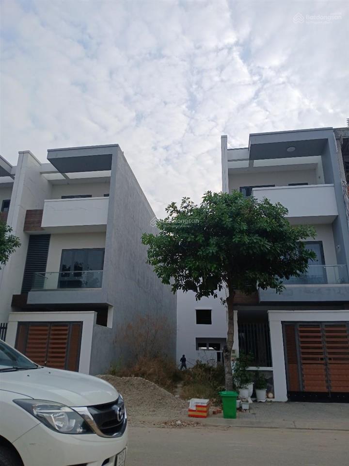 Cho thuê dài hạn nhà phố lk0609