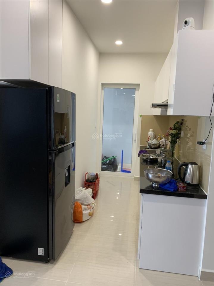 Bán căn hộ moonlight boulevard, 3tỷ630 full nội thất 2pn2wc, giá cực chất đẹp, nhiều tiện ích