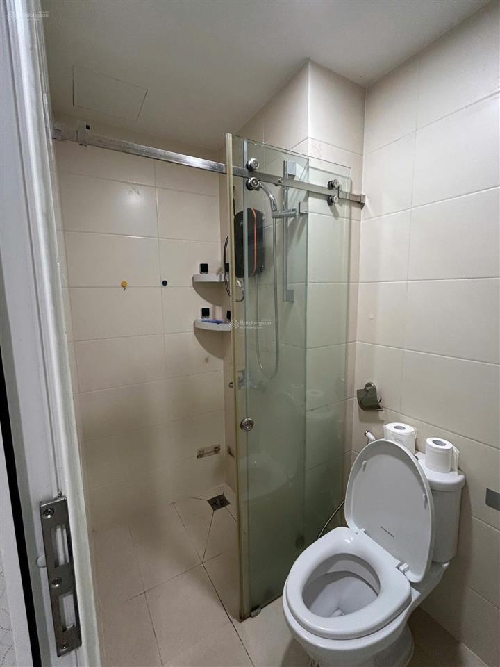 Cho thuê 1pn1wc full nội thất giá 10 triệu/tháng, moonlight boulevard, bình tân
