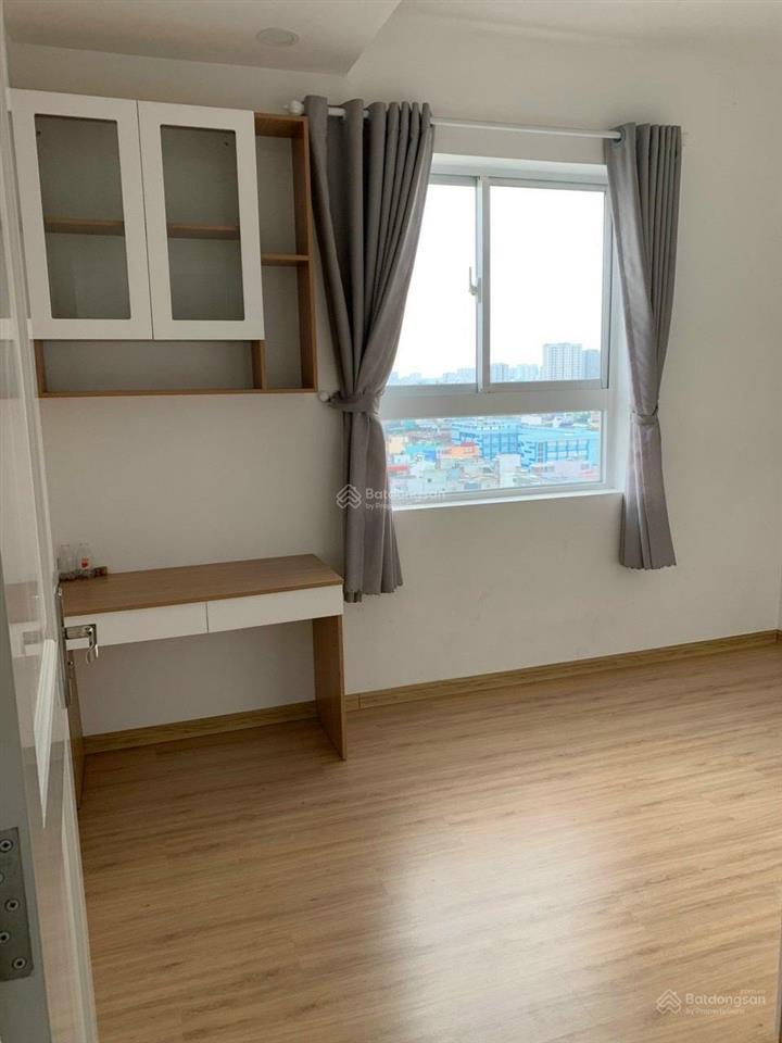 Bán căn hộ chung cư moonlight parkview, giá 4,1 tỷ, căn góc 64m2 với giá tốt