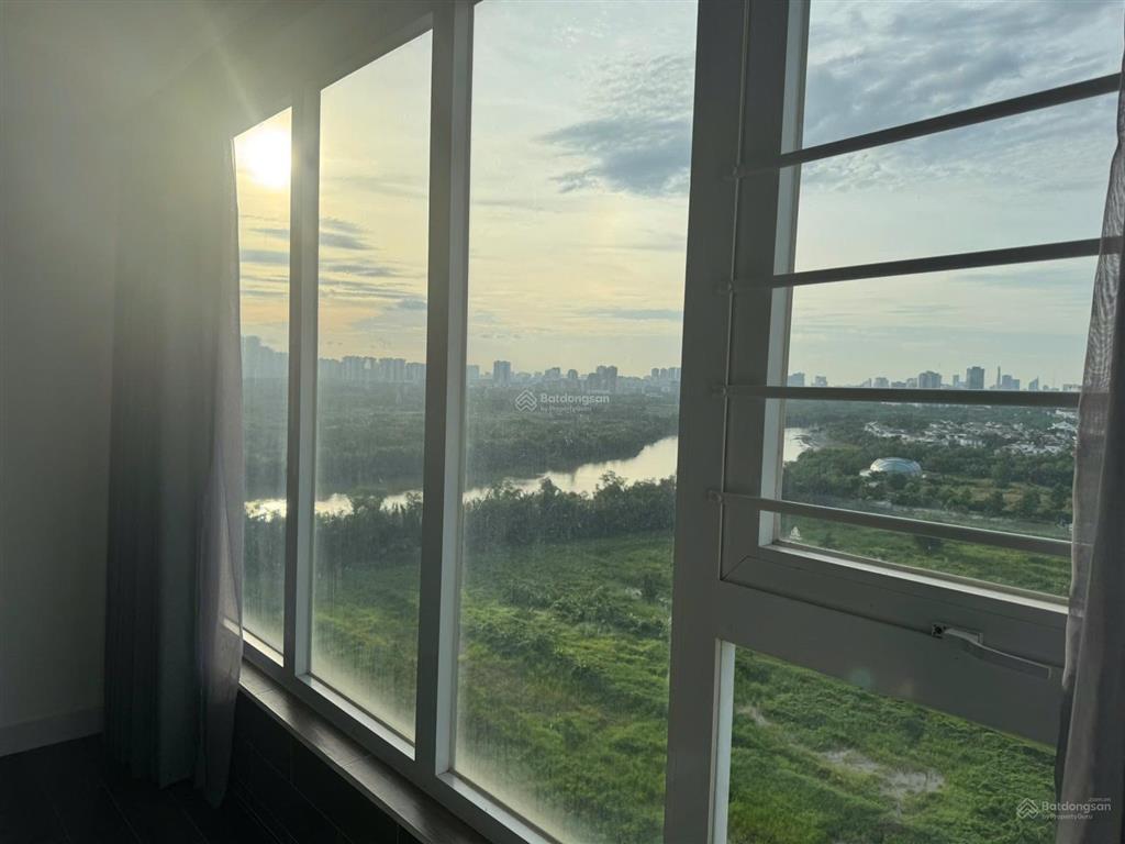 Căn hộ sân vườn, view trọn trung tâm, 80m2 thông thủy + 36m2 sân vườn, hàng hiếm