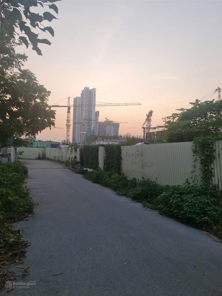 Cần bán gấp đất an đào e dtich 62m2/ mt 6m đường rộng ô tô vào nhà, sát 4 toà cc vin ocean park