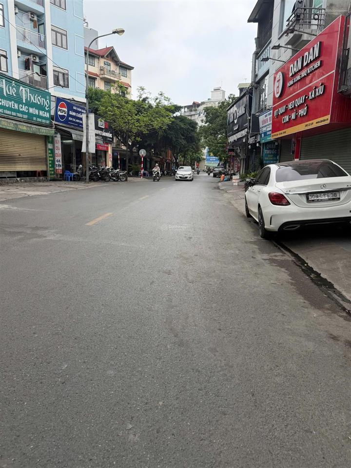Bán nhà mp đường trâu quỳ drich 122m / mt 5m đang cho siêu thị thuê 35tr / 01 tháng giá đầu tư