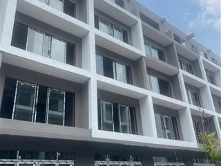 Cần bán gấp lk diện tích 75m2 / mt 5m xây thô hoàn thiện mặt ngoài 5 tầng giá đầu tư