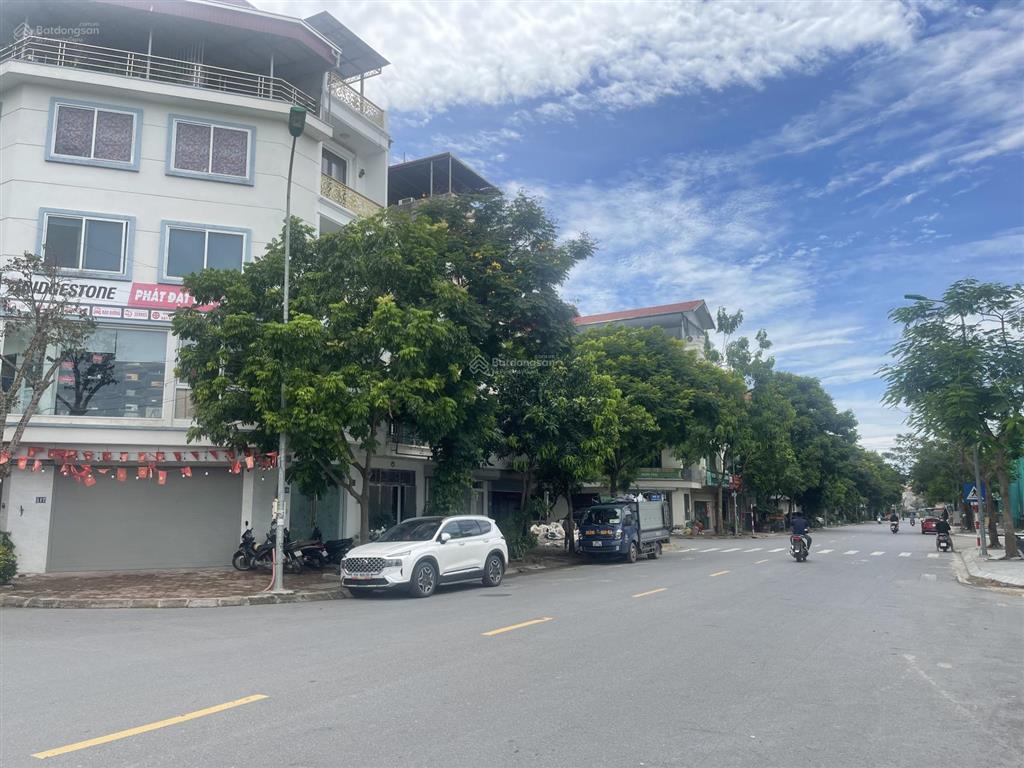 Cho thuê nhà mp nguyễn mậu tài, diện tích 130m / mt 8m, đã hoàn thiện đẹp