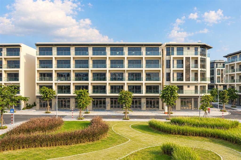 Quỹ căn ngoại giao da hà nội oriental đường 22m đang cho thuê 40tr/01 tháng, sang tên sổ đỏ ngay