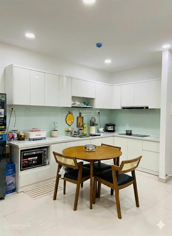Cho thuê căn hộ 3pn 2wc 88m2 full nội thất giá 14tr/tháng, có nhà trống vào ở ngay