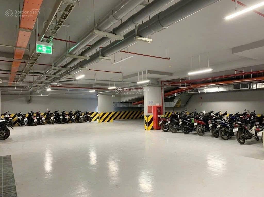 Cho thuê sàn văn phòng khu vip phú nhuận trần cao 5m