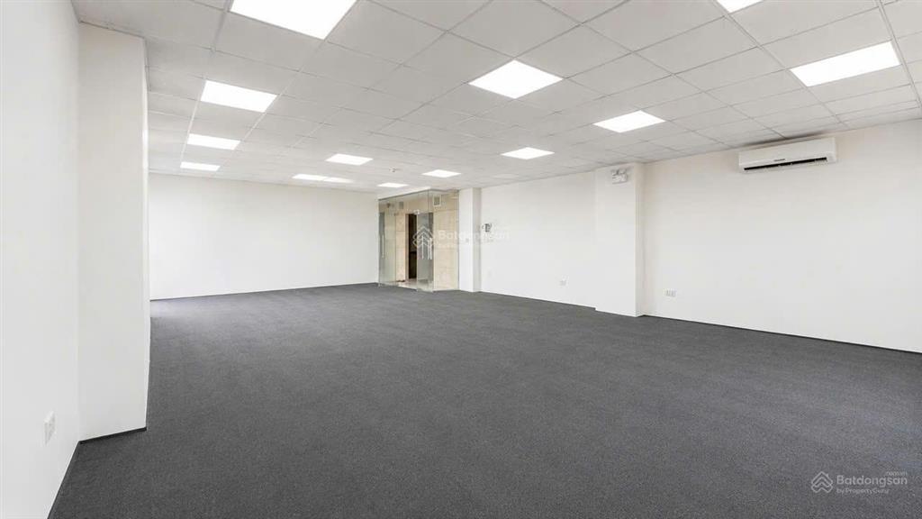 Cho thuê văn phòng 180m2 bình thạnh