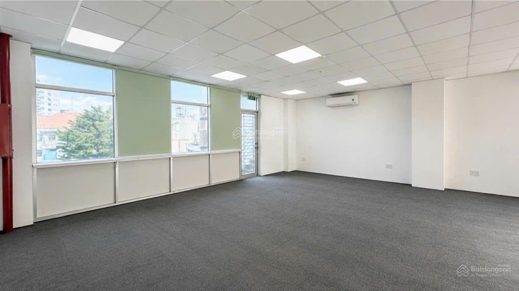 Cho thuê văn phòng 180m2 bình thạnh