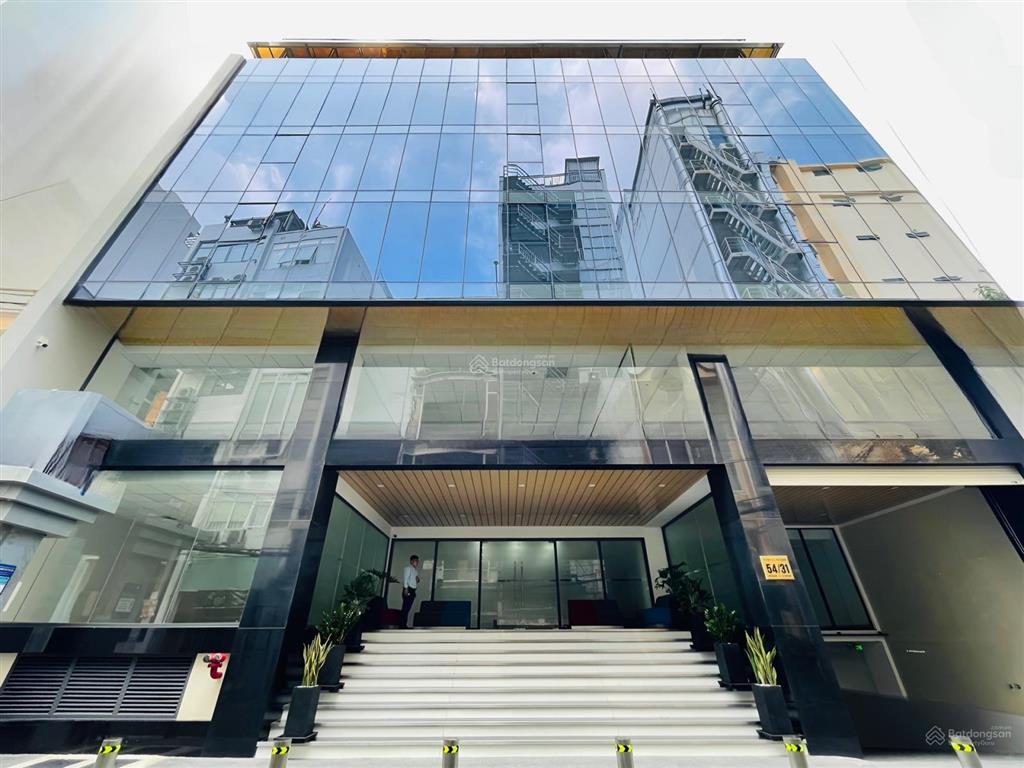 Cho thuê văn phòng 380m2 tân bình