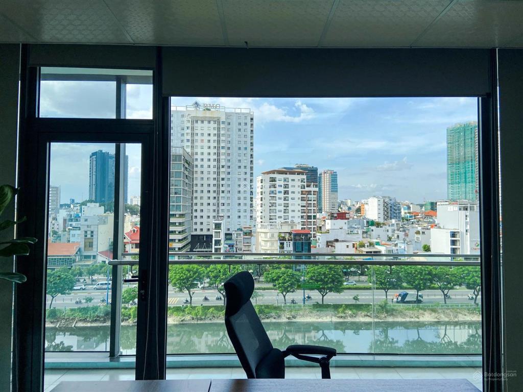 Cho thuê văn phòng bến vân đồn, quận 4