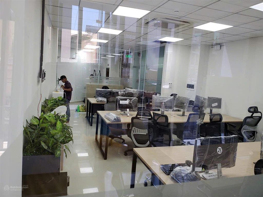Cho thuê văn phòng tân định 85m2 chỉ 20tr
