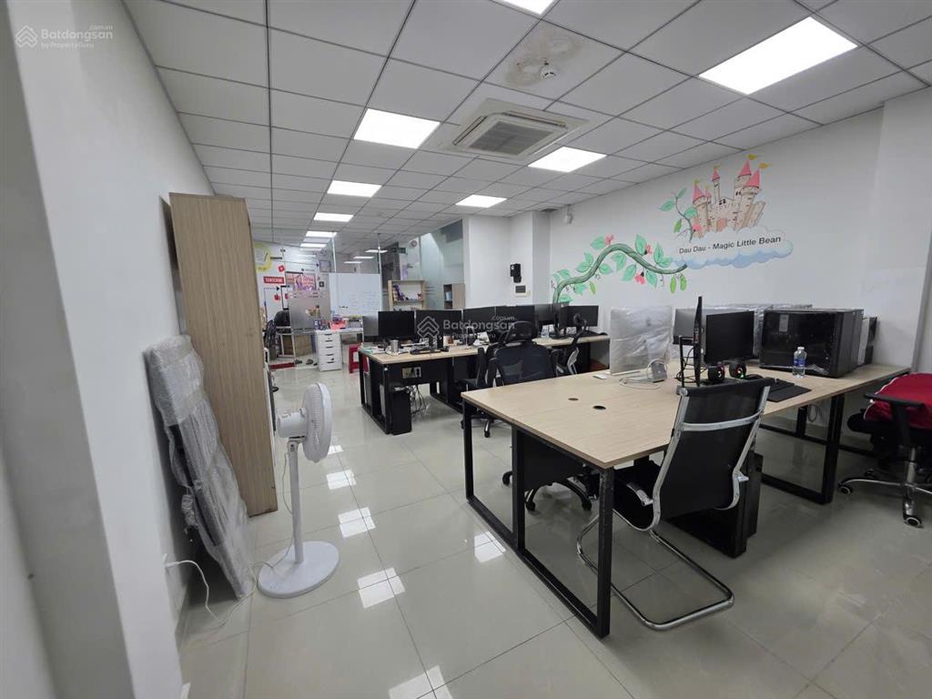 Cho thuê văn phòng tân định 85m2 chỉ 20tr