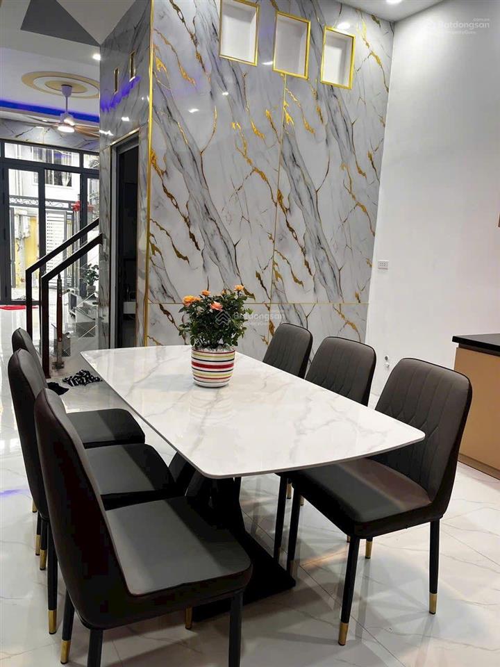 Bán căn nhà phố 1 trệt 1 lầu phường đông hòa mới tp hcm giá tốt