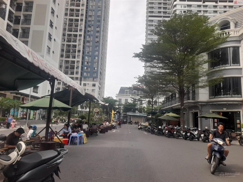 Bán căn shophouse góc 2mt vị trí đẹp đối diện 2 cụm chung cư charm 550 kinh doanh đắc địa