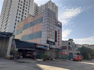 Bán lô đất 171m2 ngang 6m vị trí đẹp ngay cổng 2 cụm chung cư gần khu vinhom 550 giá cực tốt