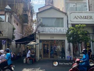 Bán nhà mặt tiền trần hưng đạo p2q5 4.1x25m nhà cấp 4 chỉ 40 tỷ chốt nhanh