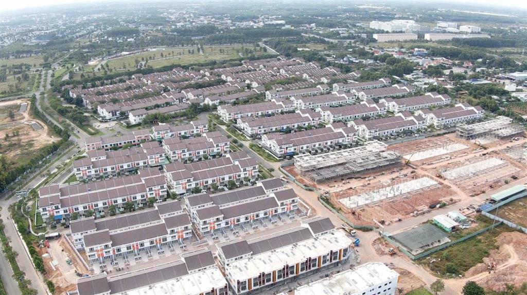 Nhà phố ecolakes vườn thiên đàng 2 giá ngợp