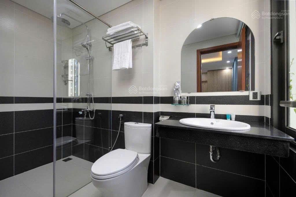 Tòa căn hộ khách sạn an thượng 29  ngay trung tâm phố tây