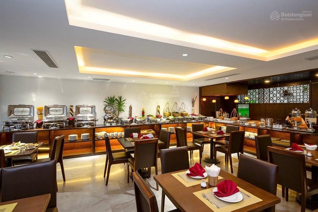 Chào bán khách sạn vị trí kim cương phố lát đá trần bạch đằng dòng tiền 16 tỷ/năm