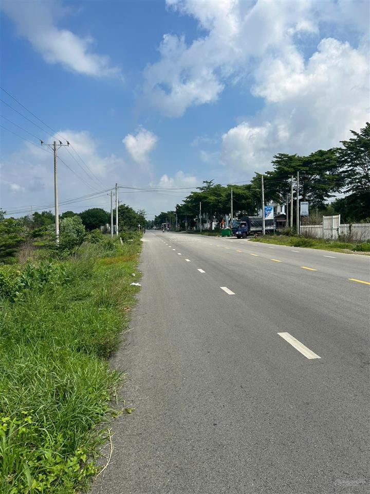 Bán 5m x 54m đất odt mặt tiền nguyễn tri phương  lagi gần biển giá rẻ bèo 1.9 tỷ