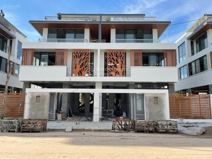 Căn biệt thự sở hữu lâu dài tại phú quốc giá chỉ 24 tỷ