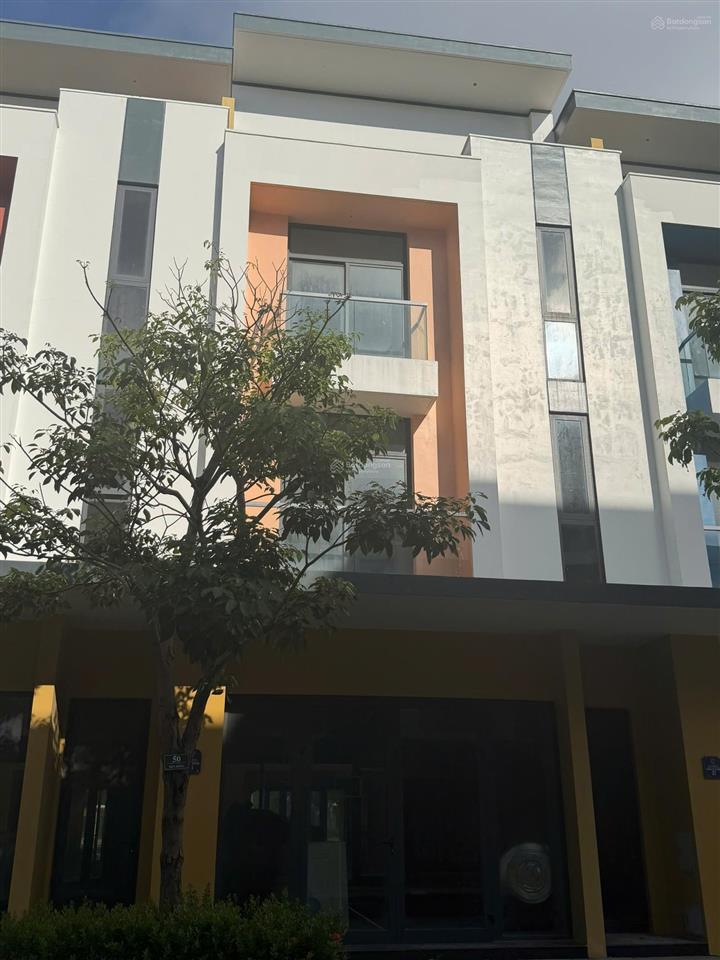 Căn shophouse meyhomes giá cắt lỗ 6,7 tỷ nhận nhà ngay