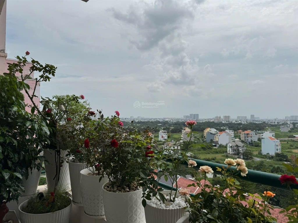 Bán gấp căn hộ conic đông nam a kdc conic 13b.căn góc 72m2 2phong 2wc nội thất.giá 2ty350